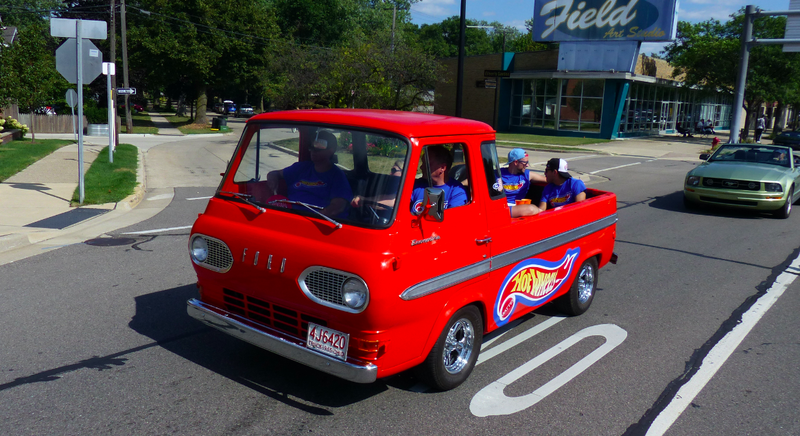 Illustration for article titled Wacky, Junky, Downright Gorgeous: Here Are The Coolest Cars I Saw At The Woodward Dream Cruise